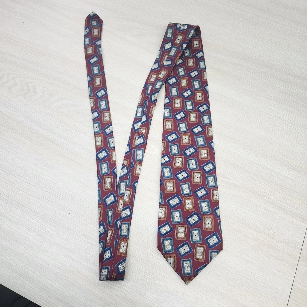 Christian Dior Monsieur Silk Tie‎ Woven in Italy Geometric Pattern Burgundy Blue